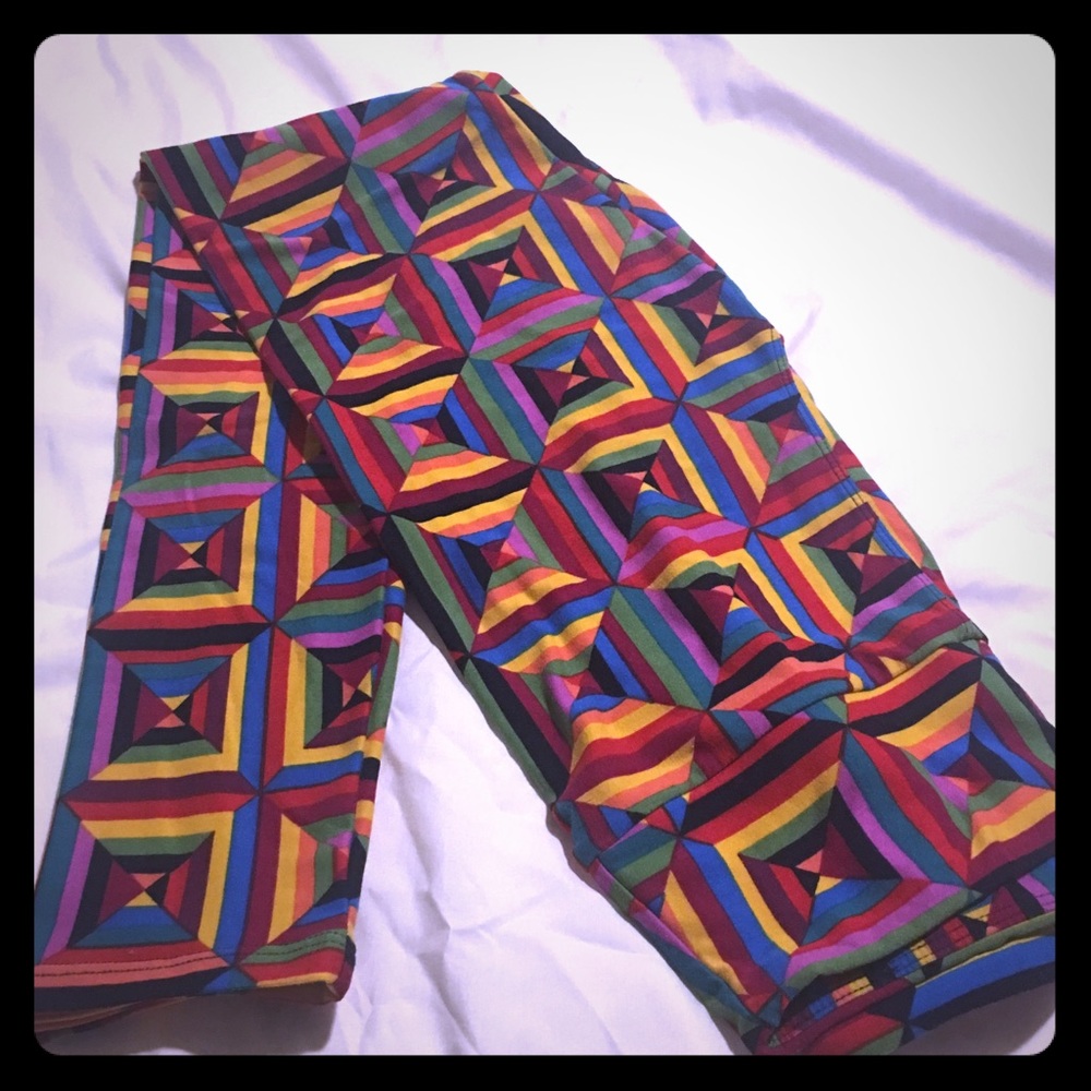 NWOT OS Lularoe Leggings